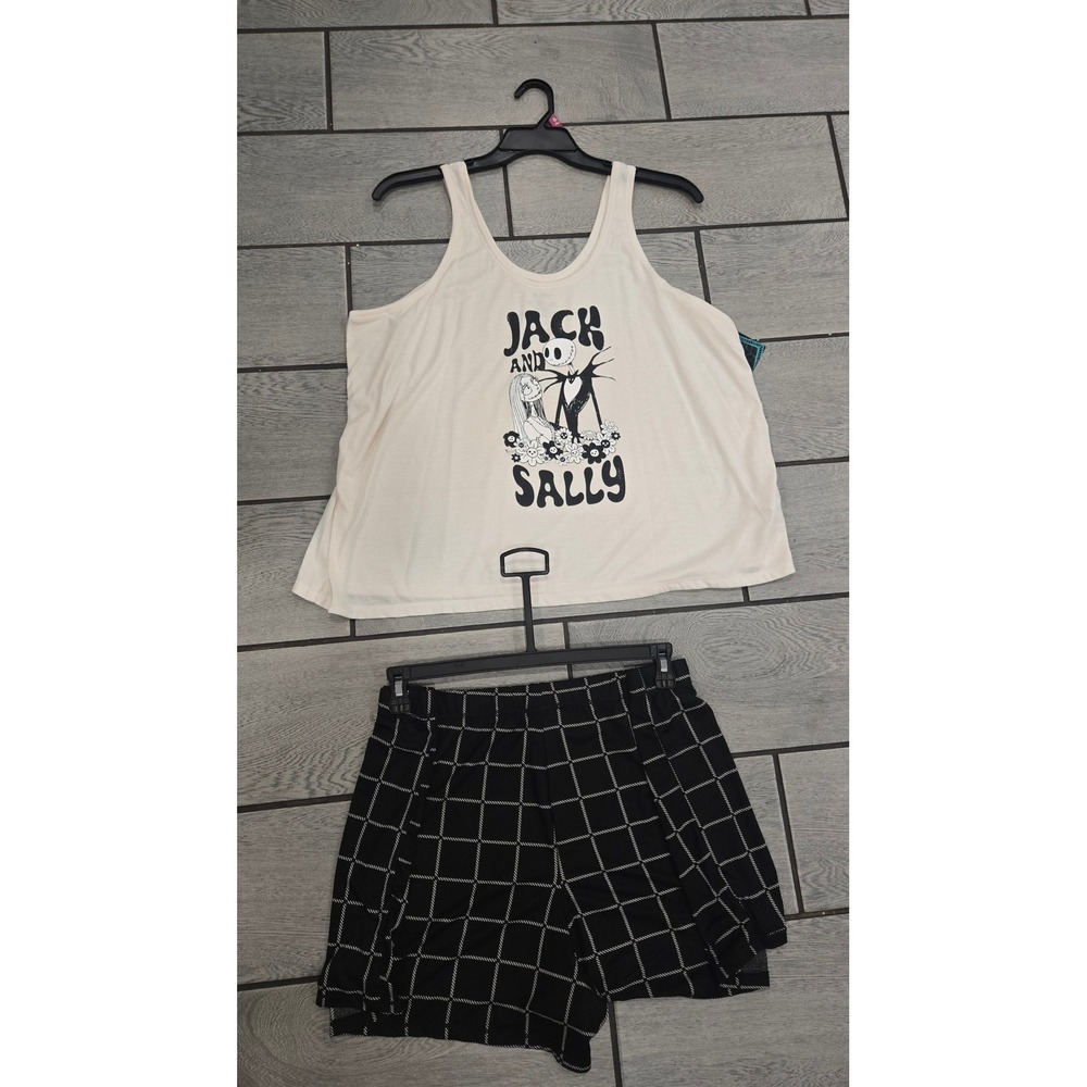 Disney Nightmare Before Christmas Jack and Sally Pajama Set 2X Tank and Shorts